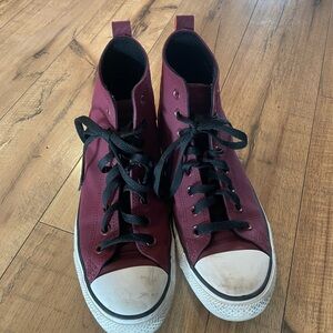 Converse Maroon High-Tops